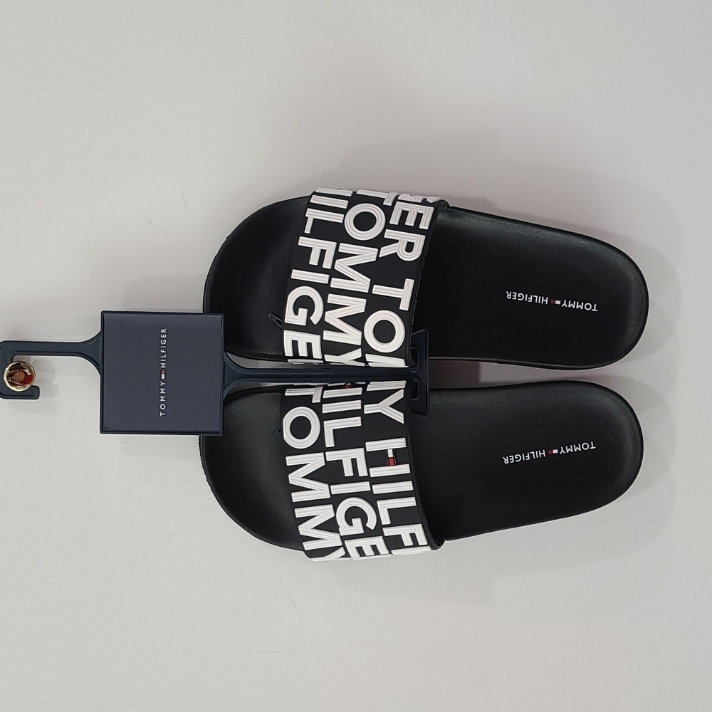Tommy Hilfiger Logo Slides